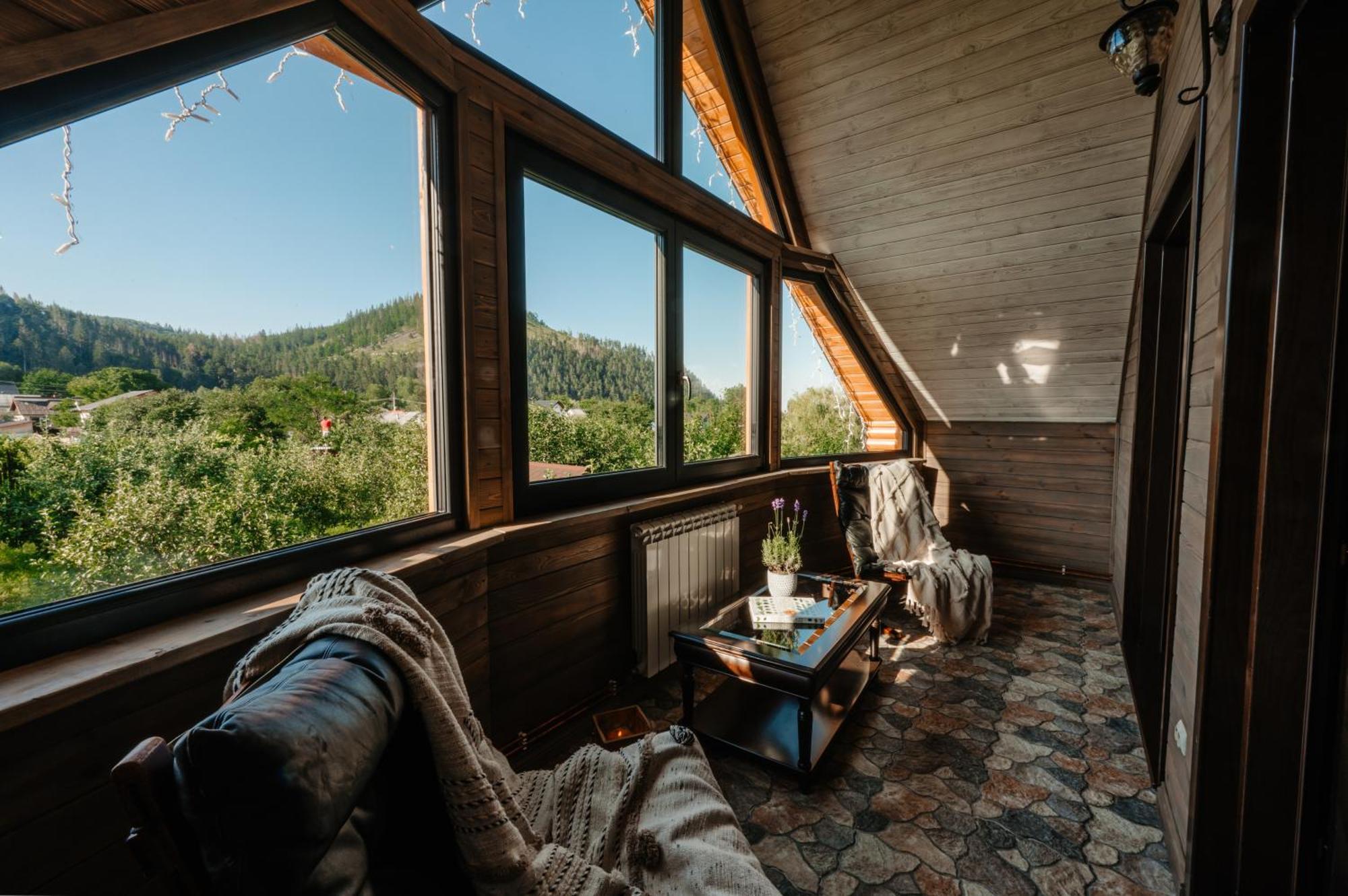 Moonlake Chalet Gainesti Zewnętrze zdjęcie